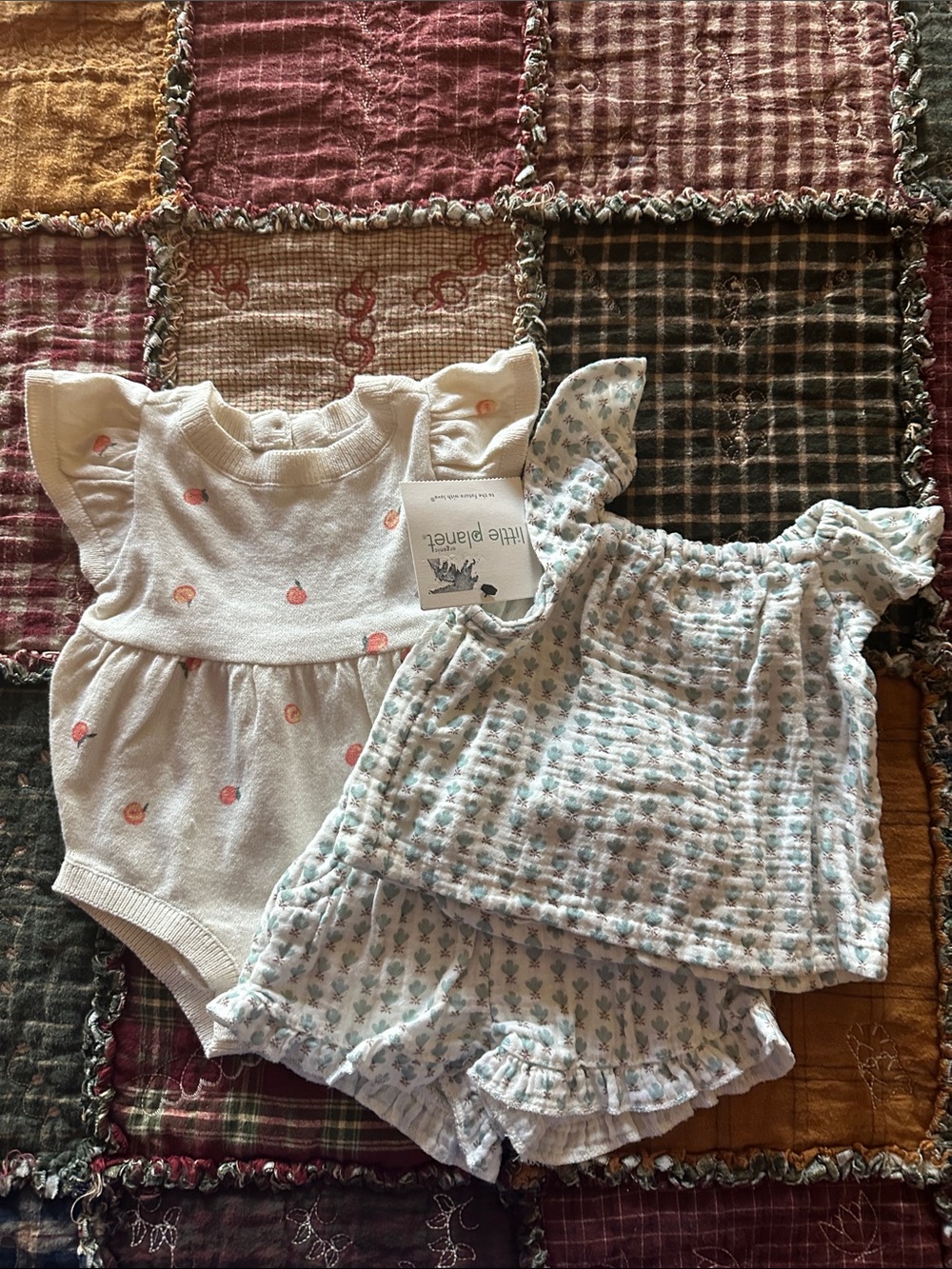 Newborn Carter’s Outfits Bundle